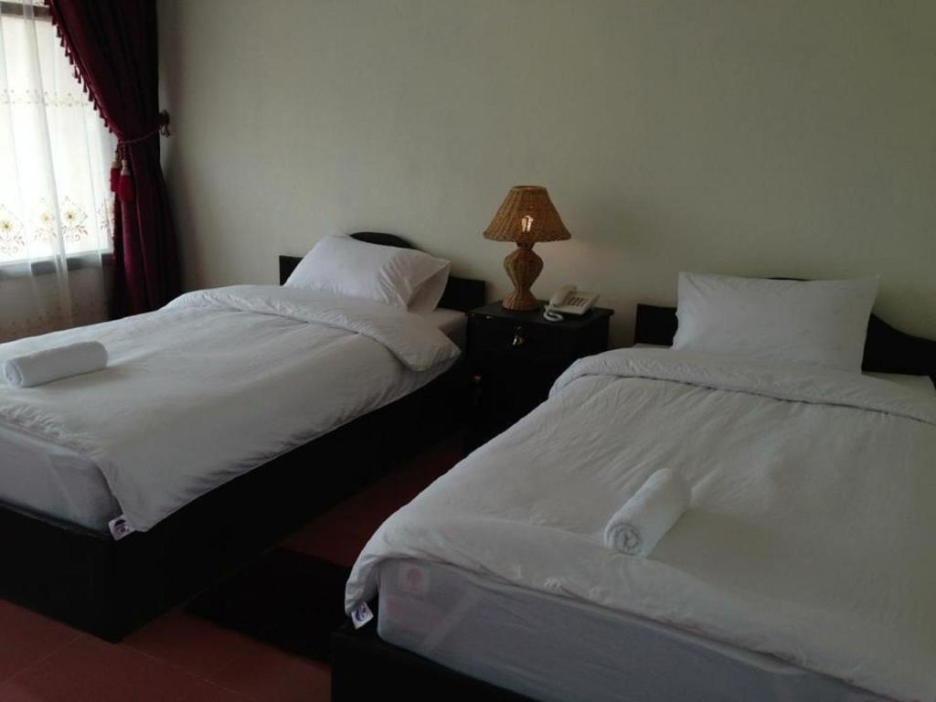 Phoukham Garden Hotel&Resort Xieng Khuang Стая снимка